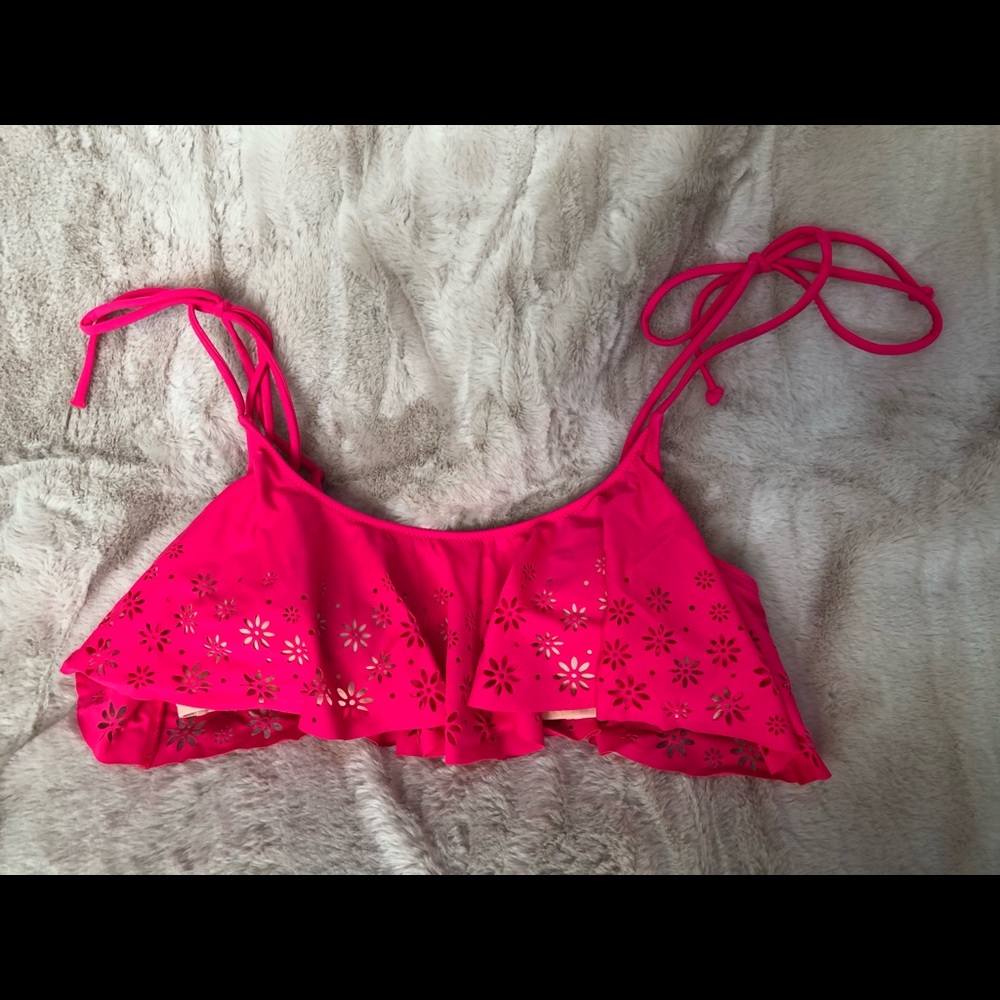 VS PINK flouncy bikini top